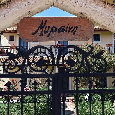 Mirsini Apartments Agios Georgios  Dış mekan fotoğraf