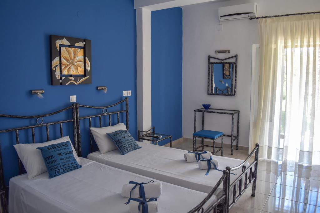 Mirsini Apartments Agios Georgios  Dış mekan fotoğraf