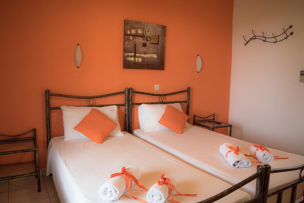 Mirsini Apartments Agios Georgios  Dış mekan fotoğraf